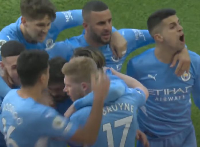 Manchester City destroys Manchester United 4-1 after playing a fantastic match. HIGHLIGHTS