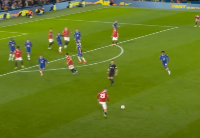 Manchester United seizes a draw against Chelsea. HIGHLIGHTS