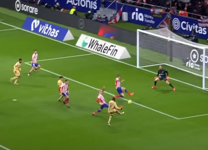 FC Barcelona beats Atlético Madrid 1-0 with a goal scored by O. Dembélé. HIGHLIGHTS