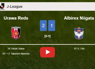 Urawa Reds recovers a 0-1 deficit to best Albirex Niigata 2-1. HIGHLIGHTS