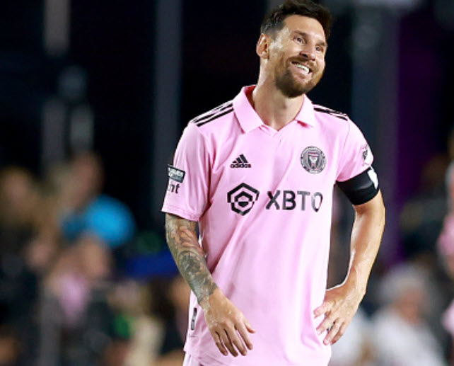 Messi sets a new record