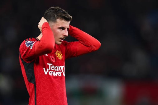 Mason Mount Looks Depressed At Manchester United
