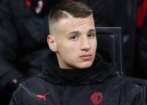 Camarada Will Be Out Of Ac Milan Team Against Newcastle Due To Uefa Rule