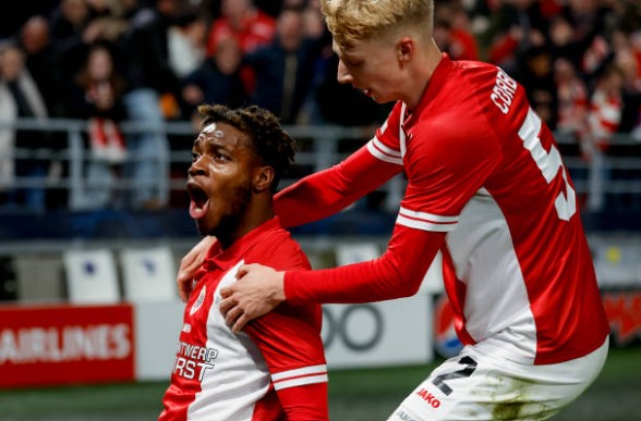 Royal Antwerp Beats Fc Barcelona