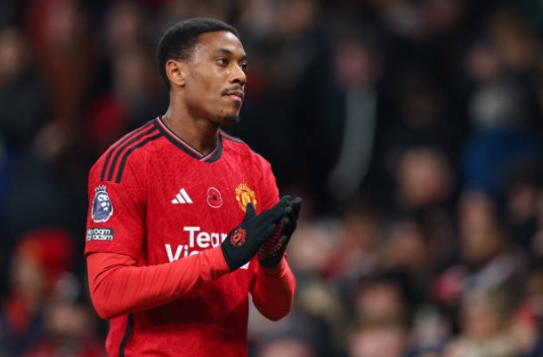 Anthony Martial Doesn't Want To Leave Manchester United