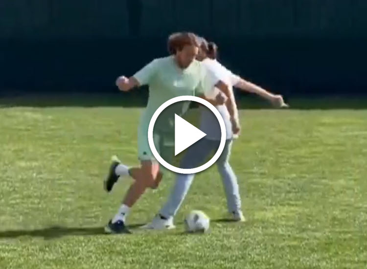 Stefanos-Tsitsipas-playing-soccer-in-Indian-Wells