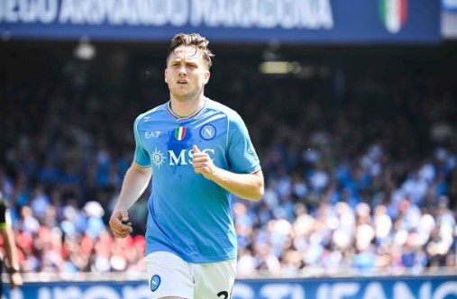 Zielinski Out For Napoli