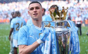 Phil Foden Shares His Dad Is Man Utd Fan